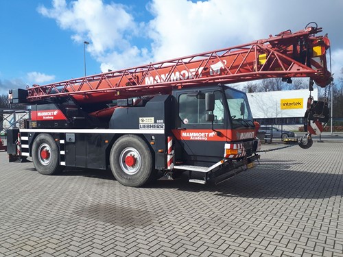 Mammoet LTM 1030