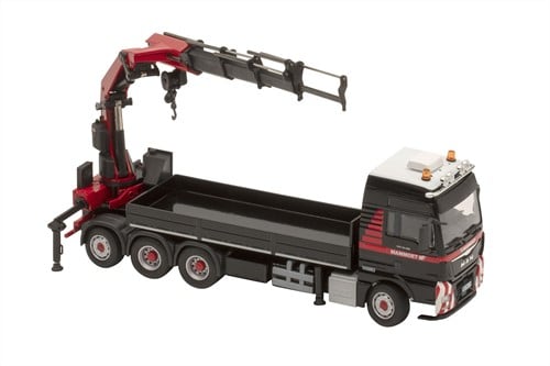 Mammoet MAN TGX with load crane