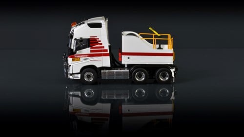 Mammoet Volvo FH16 Globetrotter XL with ballastbox-2