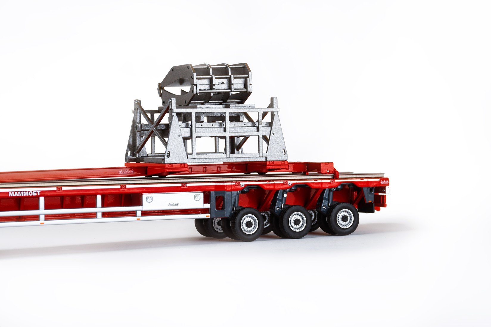 Mammoet MB Actros 8x4 with Nooteboom Super Wing Carrier