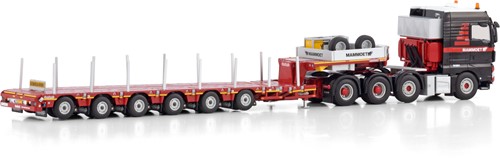 Mammoet MAN TGX XLX 8x4 with MANOOVR 6 axle trailer-3