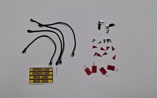 Items die bij de Mammoet Kenworth W990 with Fontaine trailer zitten