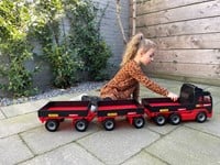 Mammoet vrachtwagen met trailers-3
