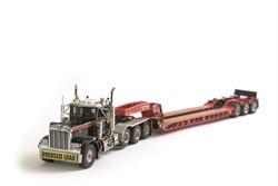 Mammoet Peterbilt with Lowloader