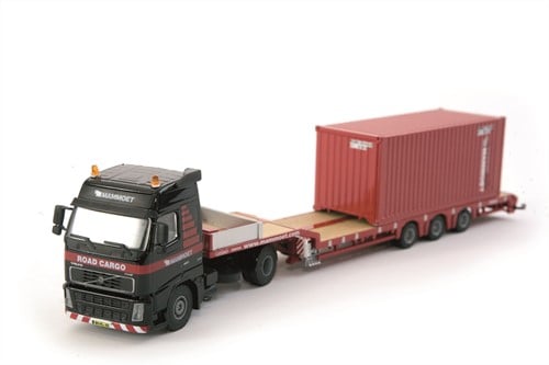 Mammoet Volvo Lowloader + container